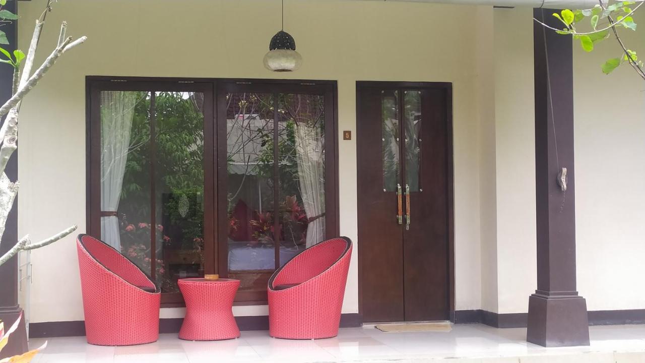 Indraprastha 2 Bungalow Ubud  Exterior photo